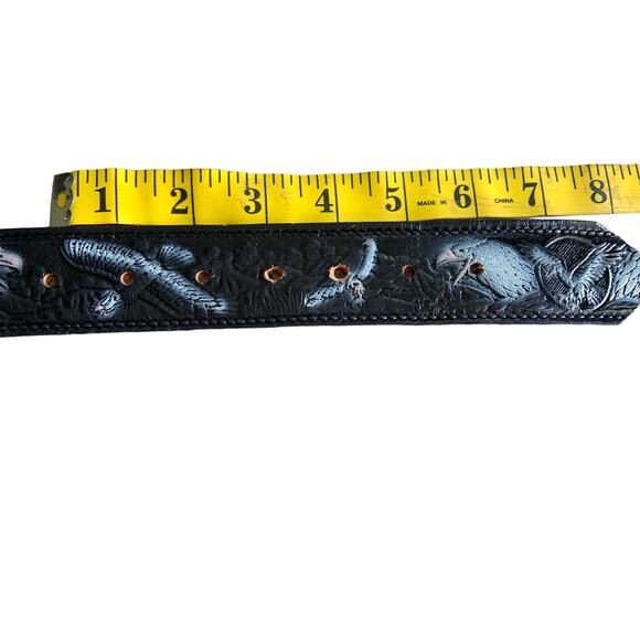 Full Grain Cowhide Black Leather Painted Embossed Eagle Belt 7 Holes - Picture 7 of 7